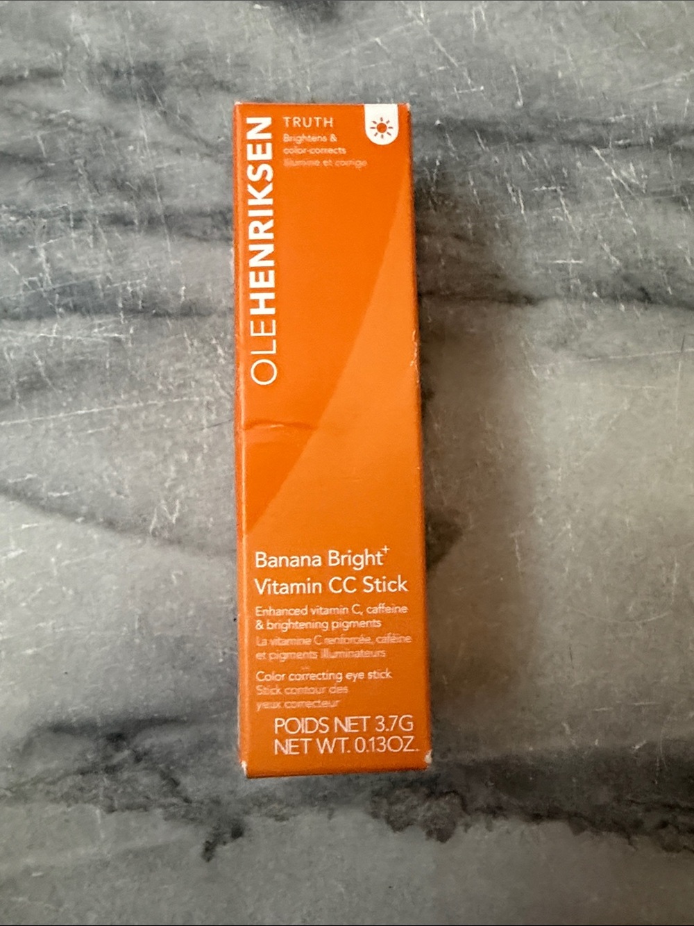 NEW OLEHENRIKSEN Banana Bright Vitamin CC Stick